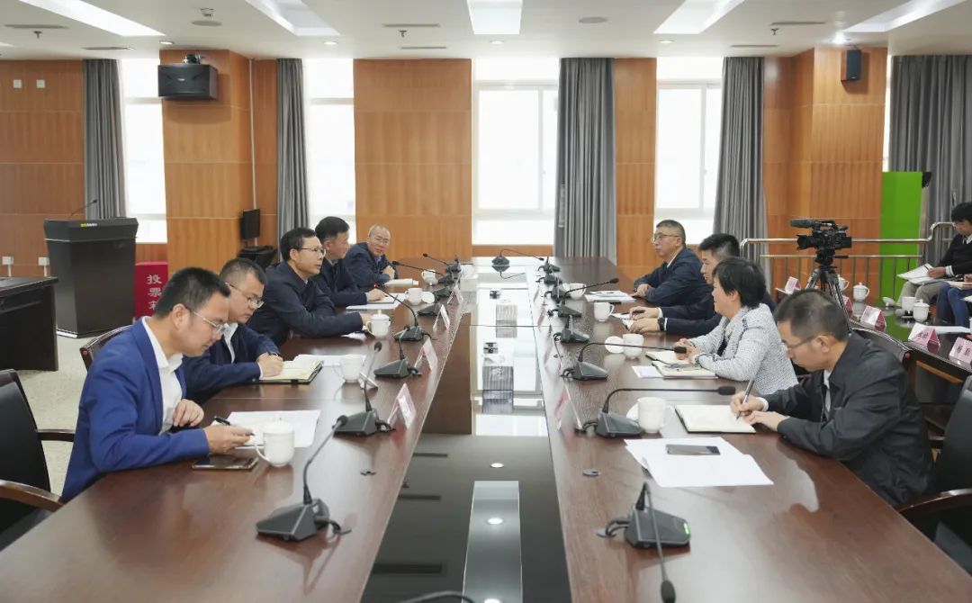 钟承林赴四川省生态环境监测总站调研座谈